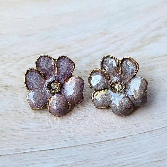 Jewelry - Vintage Purple Enamel Rhinestone Flower Earrings
